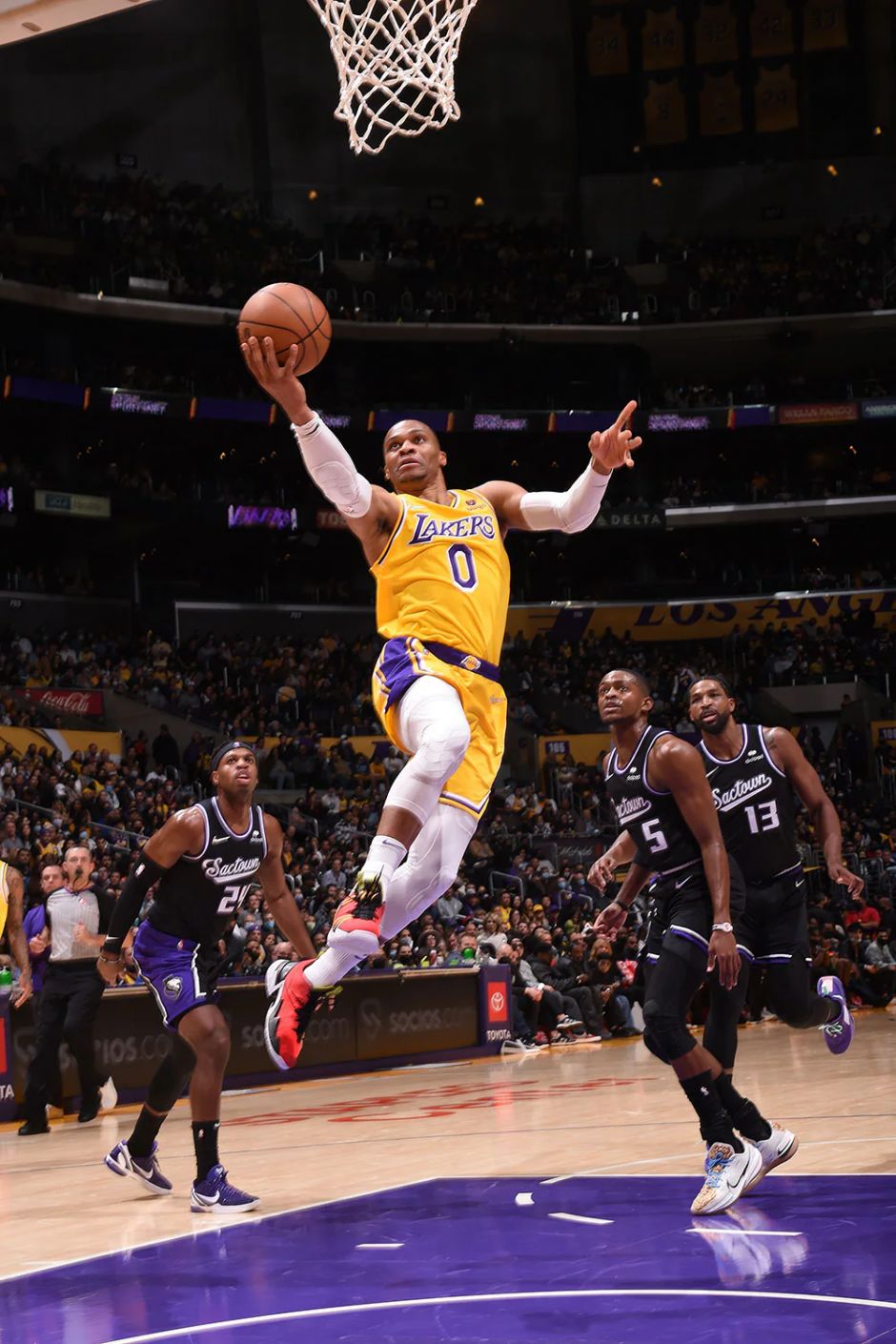 维斯布鲁克上篮