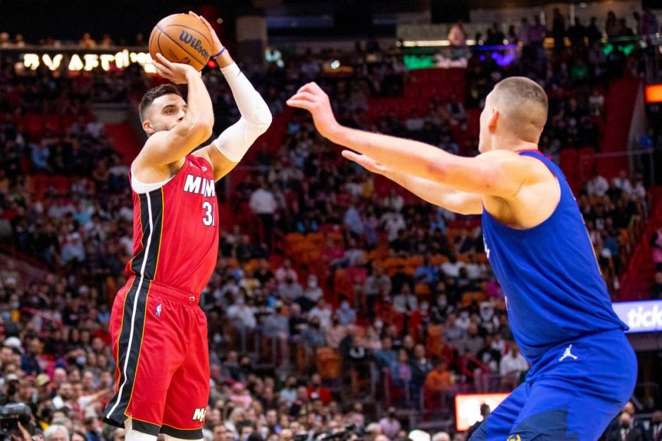 2021-2022赛季NBA常规赛，掘金120-111热火图片合集。