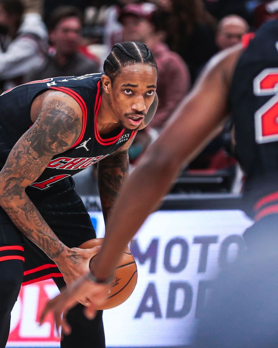 德罗赞持球单打