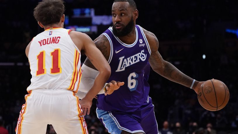 詹姆斯持球面对特雷杨