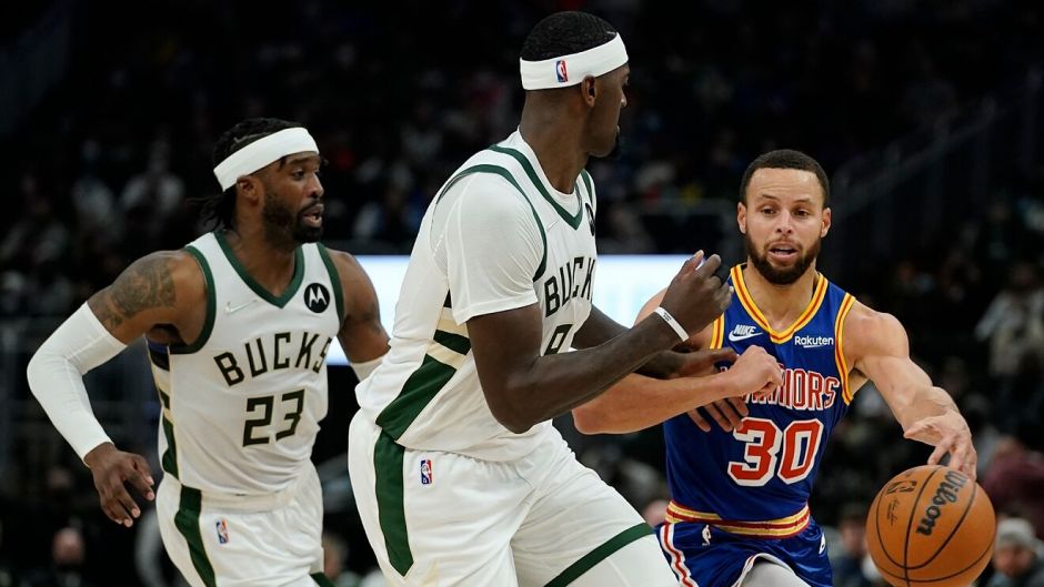 库里面对双人包夹