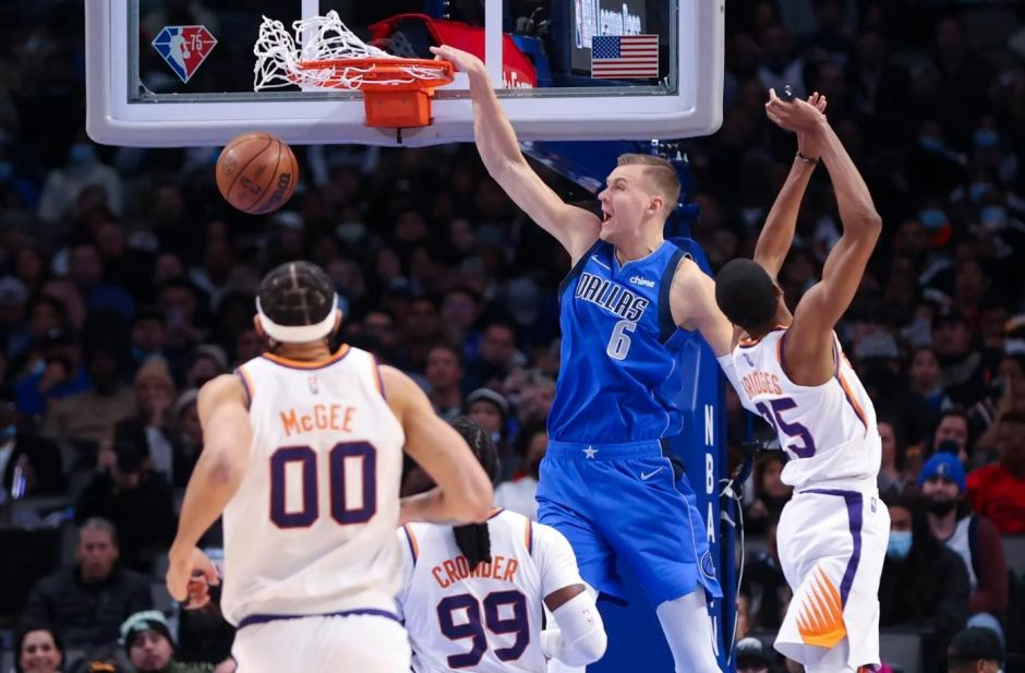 波尔津吉斯扣篮