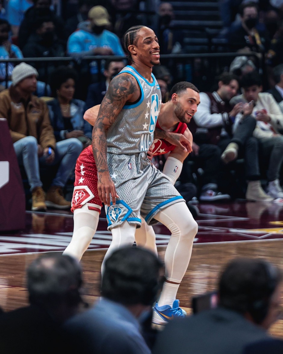 公牛双星（德罗赞、拉文）