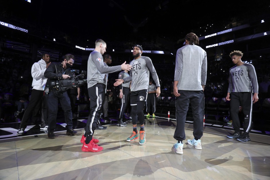 篮网众将赛前热身