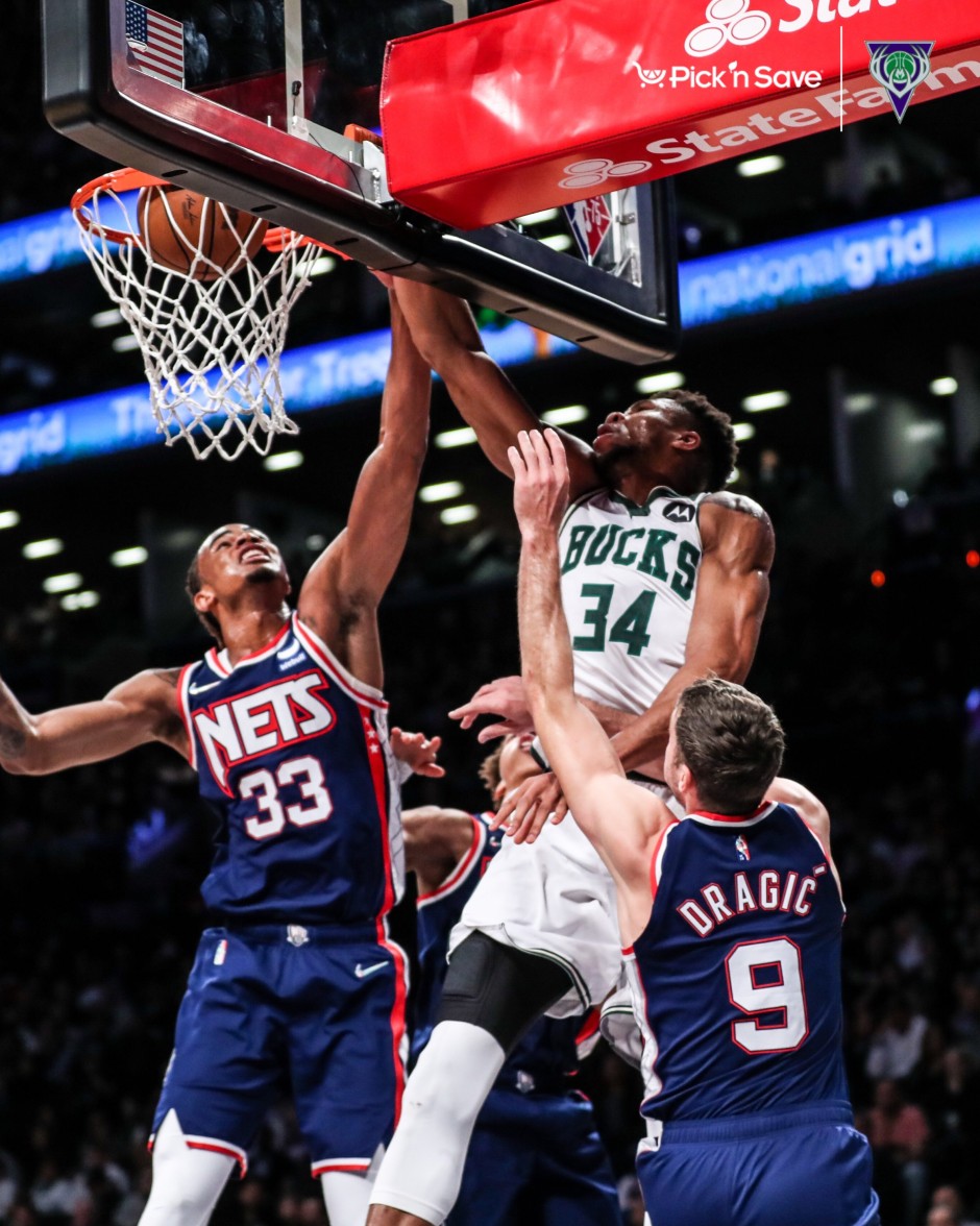 克拉克斯顿、字母哥