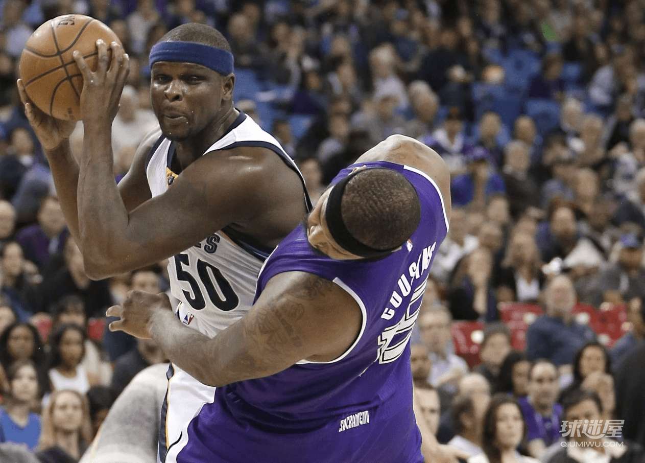 篮球场上很难对付的“蓝胖子”扎克兰多夫高清电脑壁纸