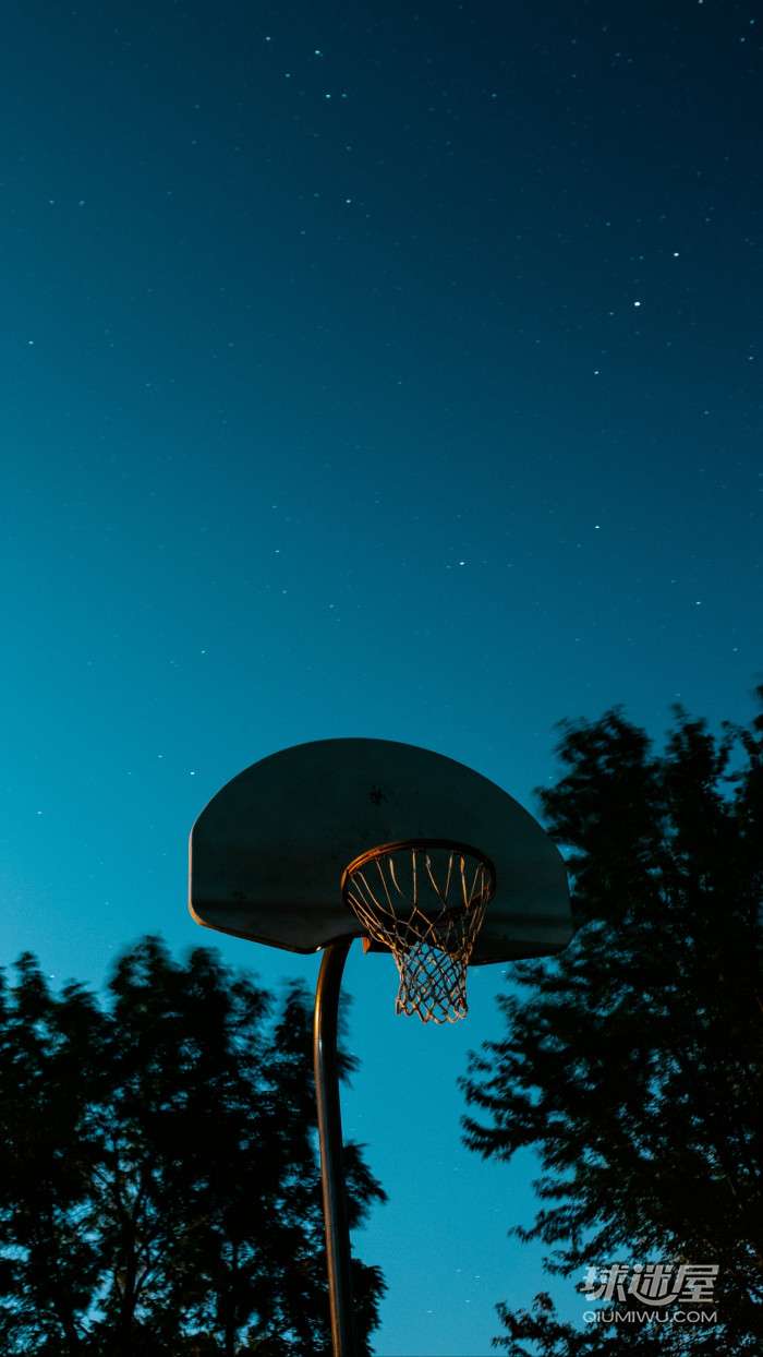 篮球筐是篮球不可缺失的，篮筐手机超清壁纸