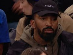 神经刀现身尼克斯VS热火比赛现场