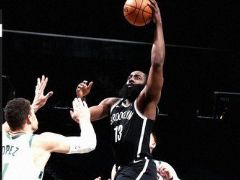 NBA常规赛：篮网125-123险胜雄鹿，KD、哈登合砍64+15+18！