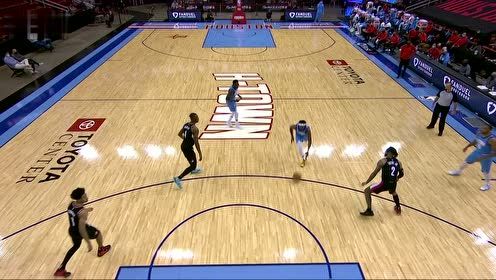 【NBA集锦】奥拉迪波三分打铁 豪斯眼疾手快跟进补篮打成2+1