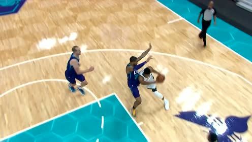 【NBA集锦】突破能力简直无敌 字母哥闲庭信步把球放进