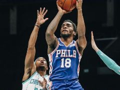 三节战报：恩比德28+8+2，76人以89-76领先黄蜂13分