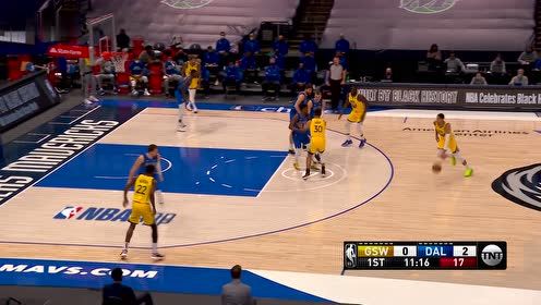 【NBA集锦】东契奇转身小陀螺很优雅 维金斯长臂也无可奈何