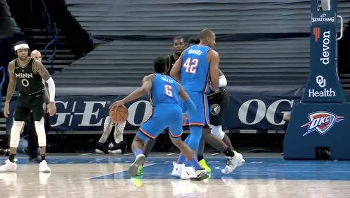 【NBA集锦】球队真核 霍福德得分篮板策应全部一手抓