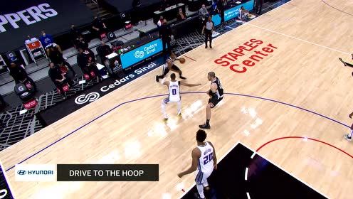 【NBA录像回放 国语】小伙子有前途！曼恩直杀禁区顶着防守拉杆上进