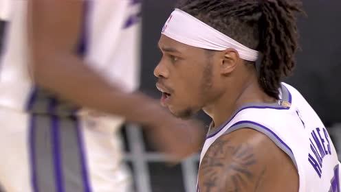 【NBA录像回放 国语】惊不惊喜！福克斯假意突破递手篮下霍姆斯旱地拔葱双手暴扣