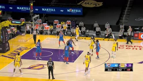 【NBA集锦】瞬间扳平打停雷霆 詹姆斯抬手就扔三分入网！