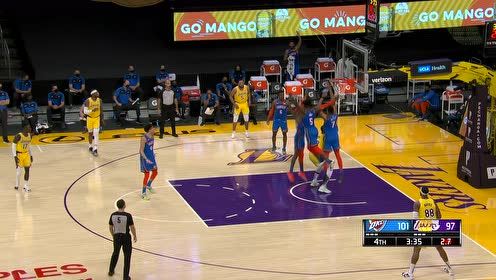 【NBA集锦】为所欲为！詹姆斯1打3生吃对手毫不讲理