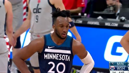 【NBA集锦】配合太舒服！奥科吉轮臂妙传助飞范德比尔特舒展暴扣挂筐