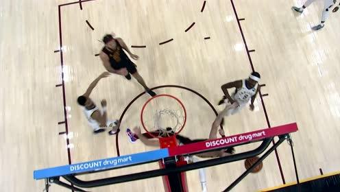 【NBA集锦】擎天架海空中拦截 萨博尼斯猿臂轻舒怒送火锅套餐