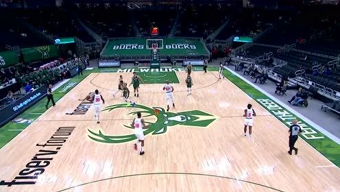 【NBA集锦】字母哥抢断兰德尔 挂筐暴扣力劈华山