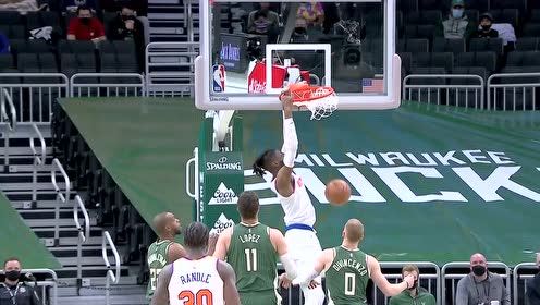 【NBA集锦】巴雷特空中制导 诺埃尔篮下吃饼双手暴扣