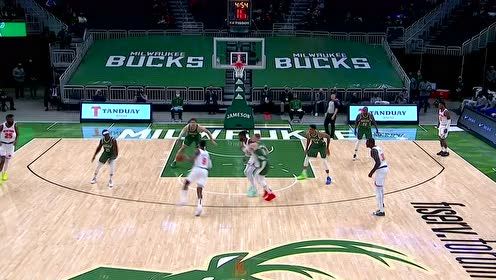 【NBA集锦】迪文琴佐抢断助攻 米德尔顿快攻反击单手劈扣