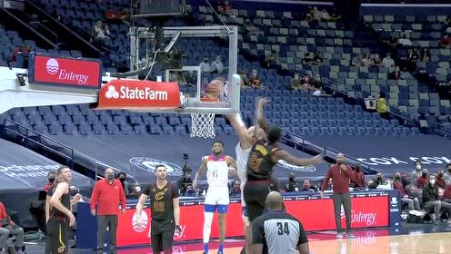 【NBA集锦】给锡安都看激动了 沃克飞天遁地惊艳隔扣