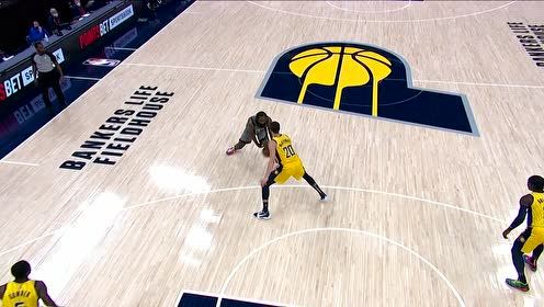 【NBA集锦】我给大哥做收尾工作 克拉克斯顿旱地拔葱补扣炸筐