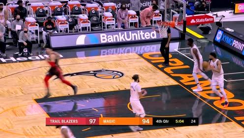 【NBA集锦】利拉德都叫好 考文顿妙传+霸气补扣