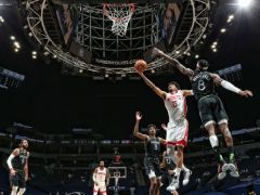 NBA常规赛：首节战罢，森林狼33-29领先火箭