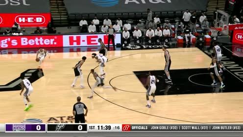 【NBA集锦】希尔德眼观六路送妙传 霍姆斯拍马赶到滑翔暴扣