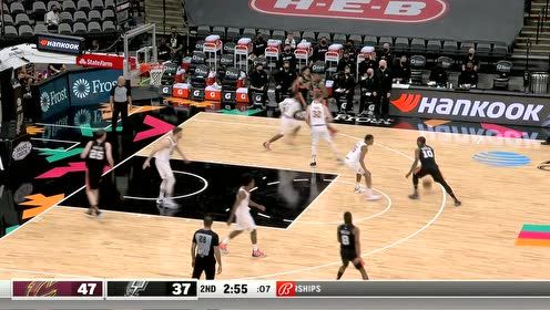 【2021年04月06日 骑士vs马刺集锦】中距离大师 德罗赞柔和手感抛投迎射奥科罗