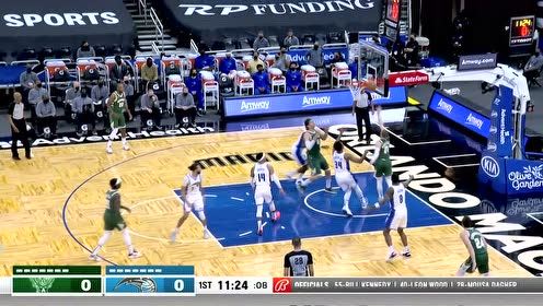 【2021年04月12日 雄鹿vs魔术集锦】开场就发威 迪文琴佐长驱直入低手上篮得手