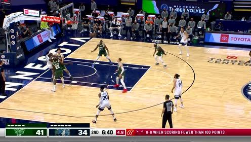 【2021年04月15日 雄鹿vs森林狼集锦】真是个小机灵鬼！霍乐迪大手一挥抢断上篮一条龙