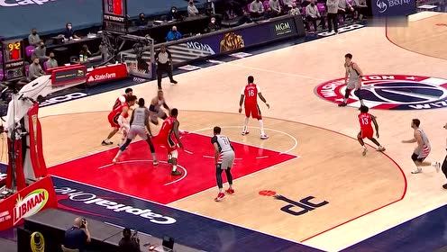 【2021年04月17日 鹈鹕vs奇才集锦】大威少也来刚一个 威少飘逸过人强势打成2+1