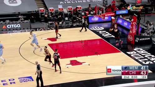 【2021年04月17日 灰熊vs公牛集锦】隔着一步就发炮 贝恩偷袭公牛挡不住