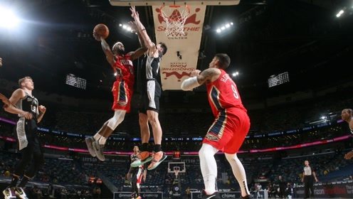 【2021年04月25日 马刺vs鹈鹕集锦】马刺110-108鹈鹕 德罗赞制胜9分马刺险胜鹈鹕