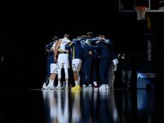 NBA精彩图片：掘金120-96战胜灰熊