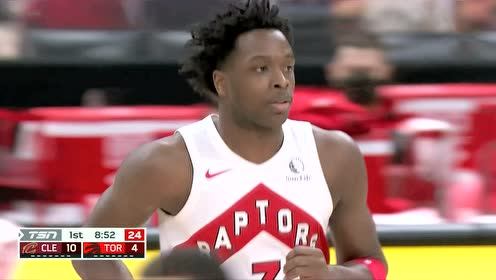 【2021年04月27日 骑士vs猛龙集锦】阿奴诺比抢断反击 单臂劈扣一骑绝尘