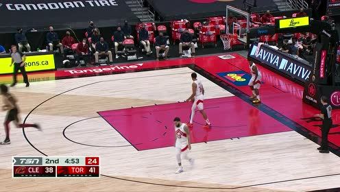 【2021年04月27日 骑士vs猛龙集锦】乐福连续冲击篮下 篮下勾手轻松写意