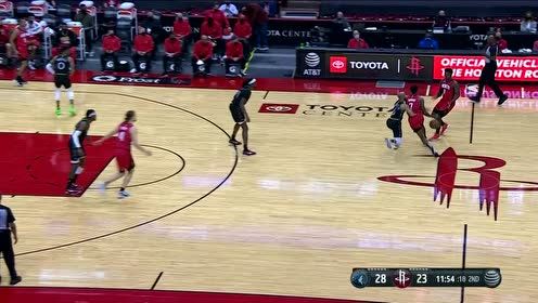 【2021年04月28日 森林狼vs火箭集锦】布鲁克斯传球失误 麦克劳克林眼疾手快抢断快攻