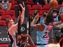 NBA精彩图片：热火116-111战胜马刺