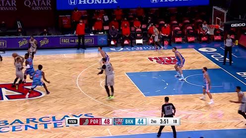 【2021年05月01日 开拓者vs篮网集锦】利指导也来扣一个 利拉德空中漫步单臂劈扣