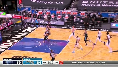 【2021年05月02日 灰熊vs魔术集锦】瓦格纳底角三分甩狙命中 布鲁克斯快攻反击双臂炸筐还击