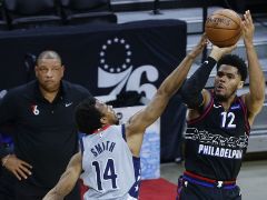 NBA精彩图片：奇才118-125不敌76人