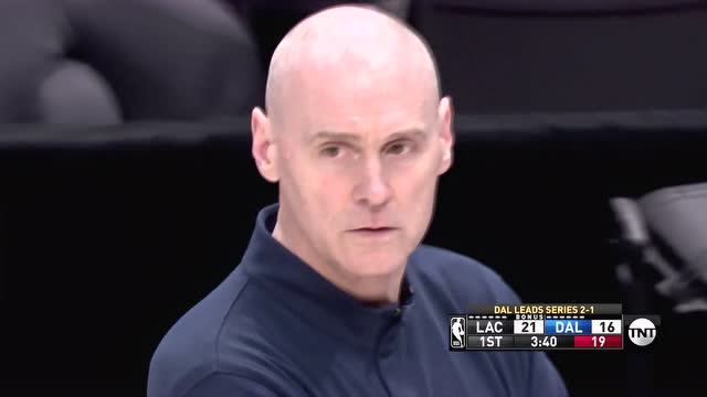 【2021年05月31日 快船vs独行侠集锦】视防守如无物！小卡无解突破上篮肆虐敌方内线