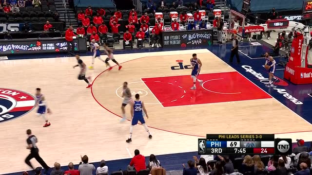 【2021年06月01日 76人vs奇才集锦】万军从中取敌将首级 比尔穿越四人防守突破上篮打进