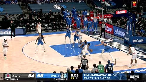 【2021年06月05日 快船vs独行侠集锦】哈达威张手三分手起刀落 场边老父亲满眼骄傲