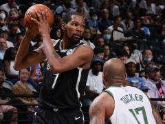 帕金斯：雄鹿的灵魂被杜兰特和篮网抽走了，字母哥被吓到